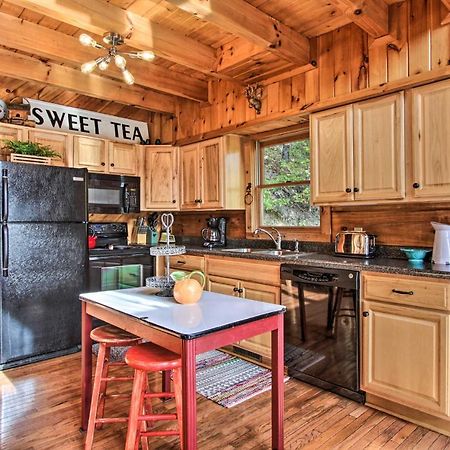 Pigeon Forge Scenic Solitude With Private Hot Tub! 外观 照片