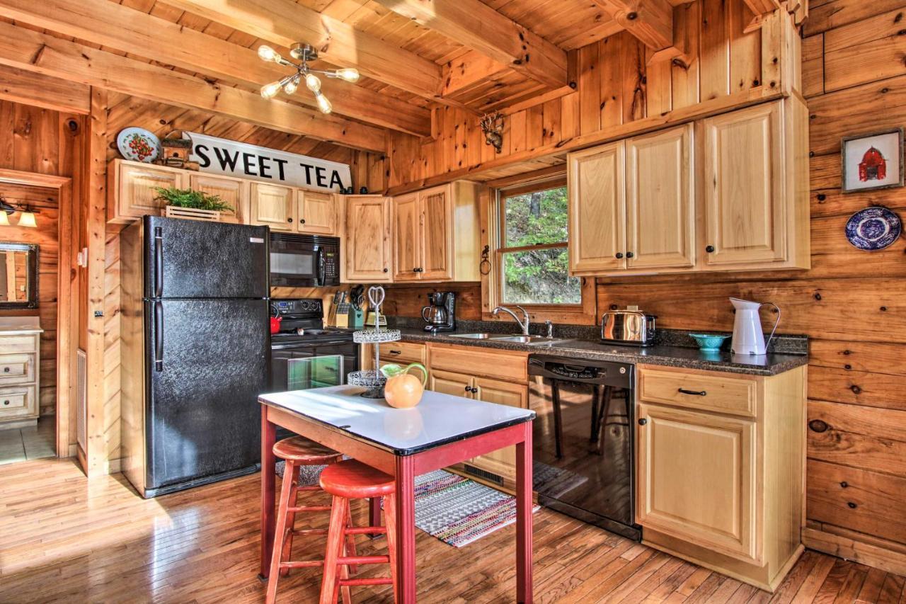 Pigeon Forge Scenic Solitude With Private Hot Tub! 外观 照片