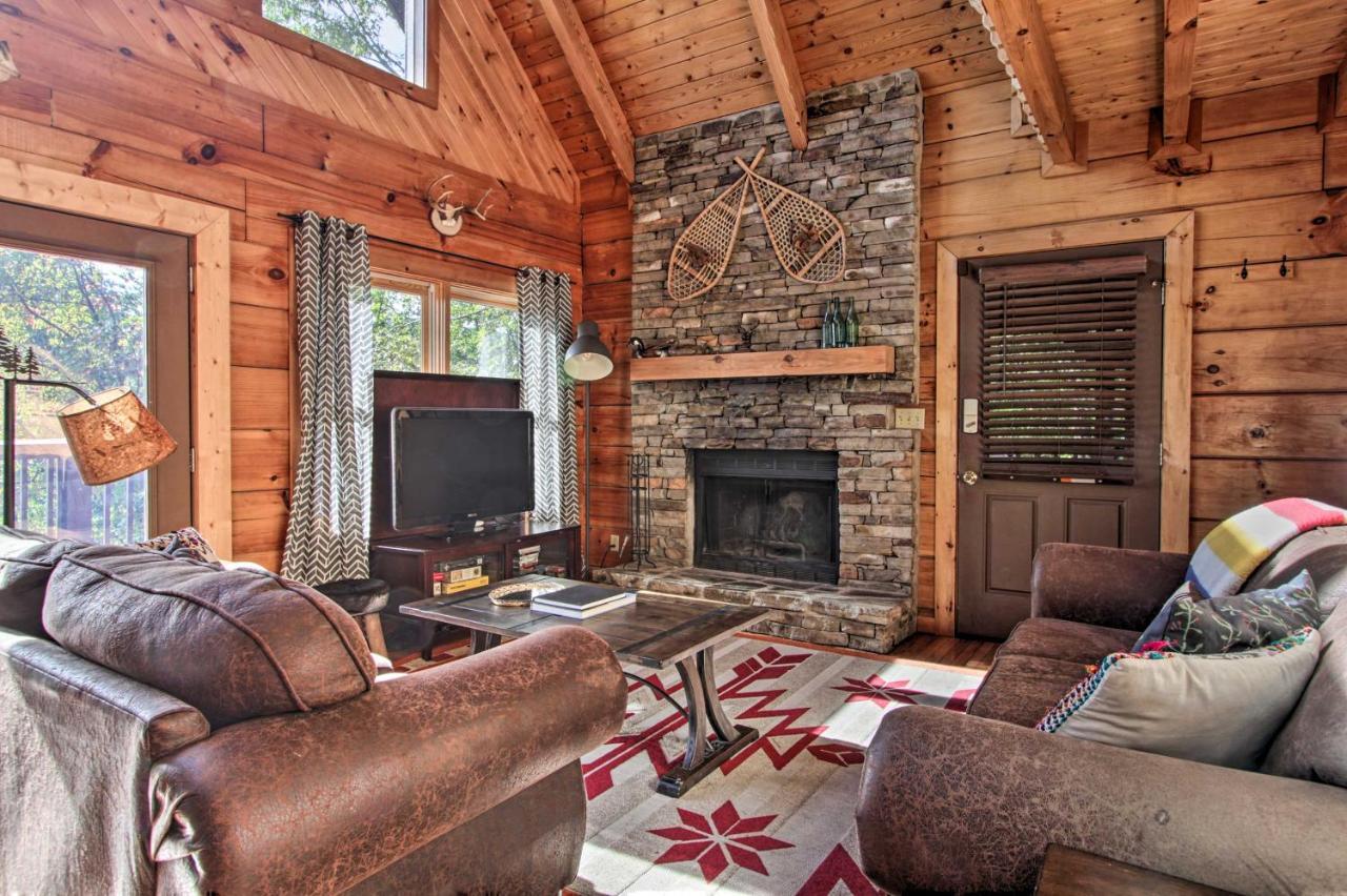 Pigeon Forge Scenic Solitude With Private Hot Tub! 外观 照片
