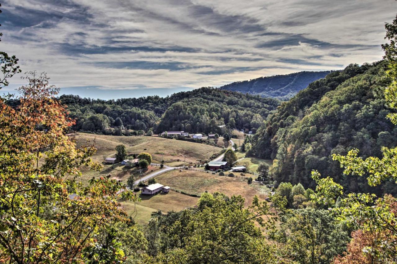 Pigeon Forge Scenic Solitude With Private Hot Tub! 外观 照片