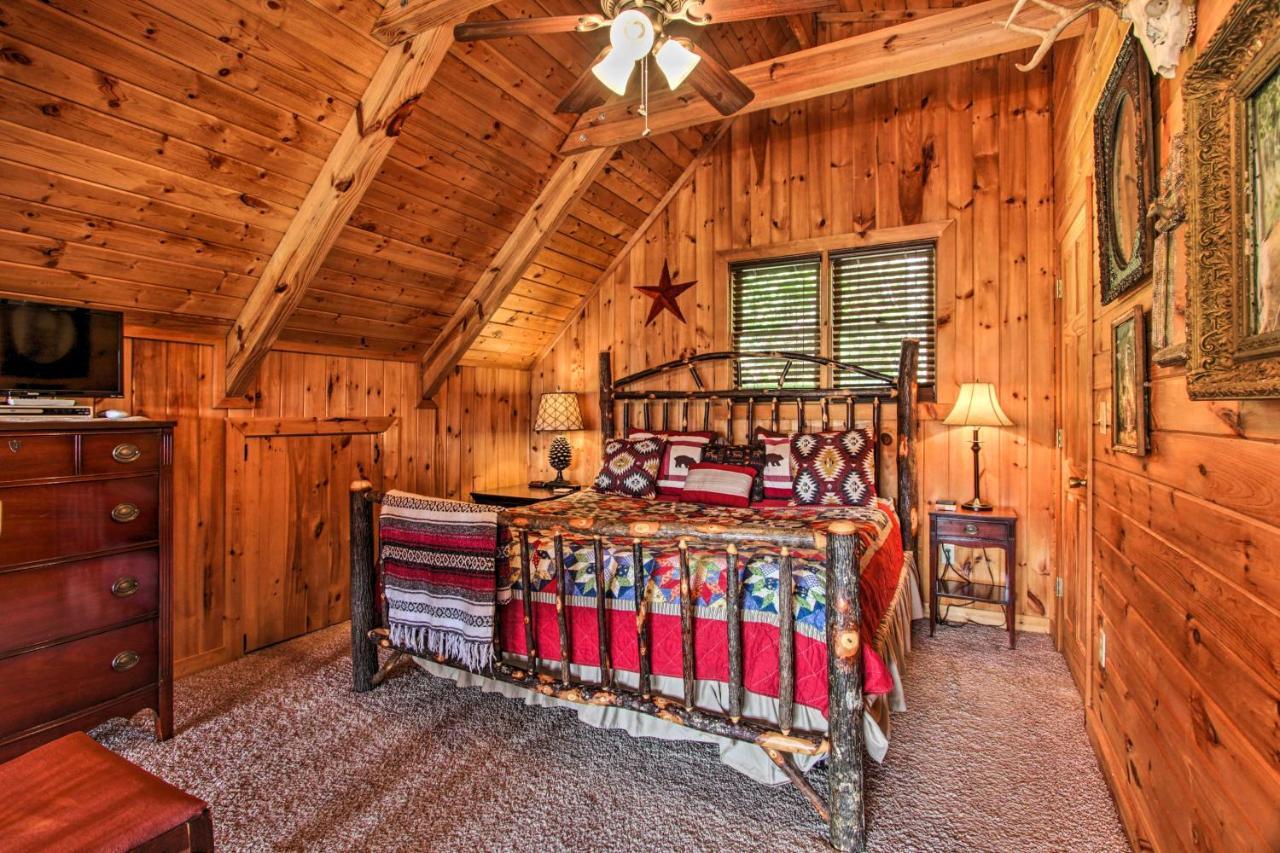 Pigeon Forge Scenic Solitude With Private Hot Tub! 外观 照片