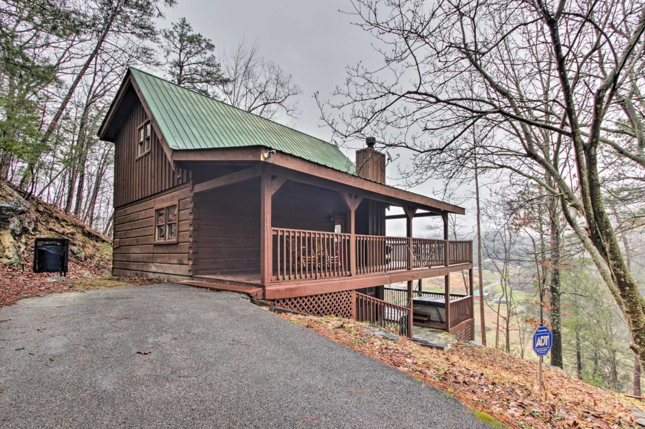 Pigeon Forge Scenic Solitude With Private Hot Tub! 外观 照片